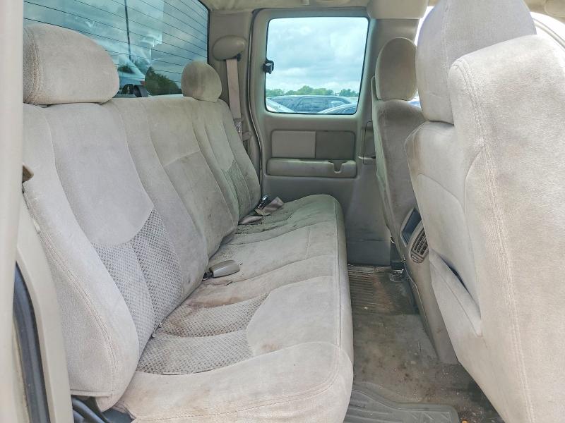 Продажа на аукционе авто 2004 Chevrolet Silverado, vin: 2GCEC19T941218190, номер лота: 60518626