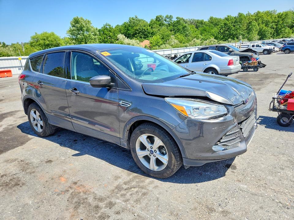 2015 Ford Escape მანქანა იყიდება აუქციონზე, vin: 1FMCU9GX4FUC85128, აუქციონის ნომერი: 59705736