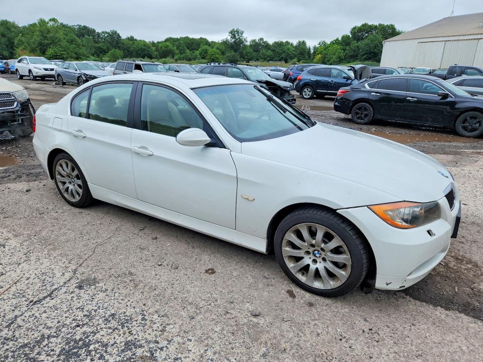 2007 Bmw 335 მანქანა იყიდება აუქციონზე, vin: WBAVB73507KY61724, აუქციონის ნომერი: 60340526