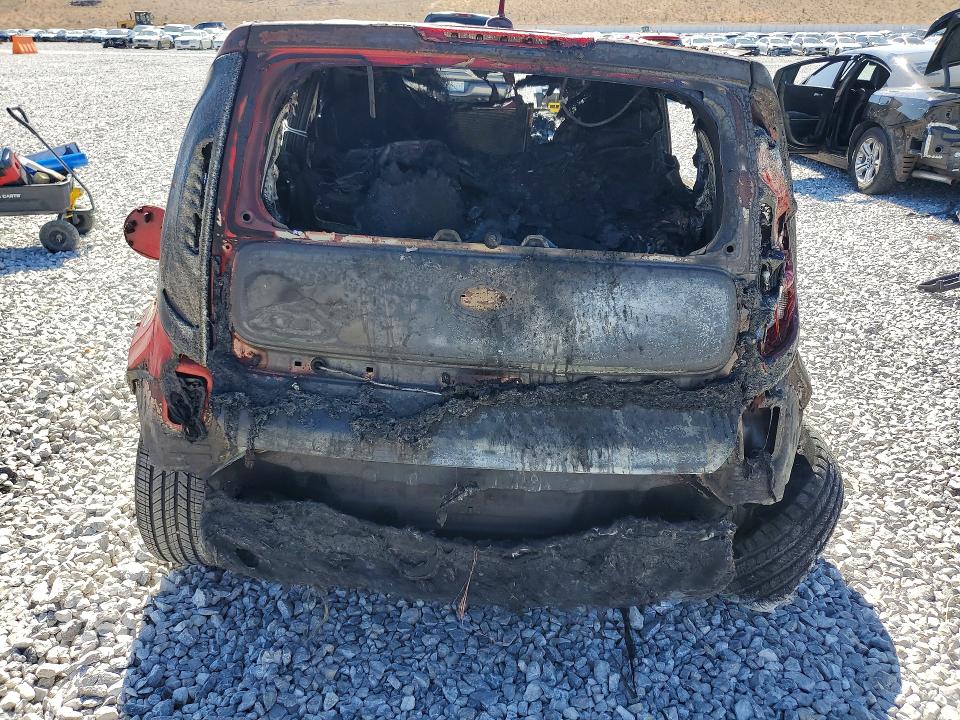 2016 Kia Soul მანქანა იყიდება აუქციონზე, vin: KNDJP3A54G7874249, აუქციონის ნომერი: 61183526