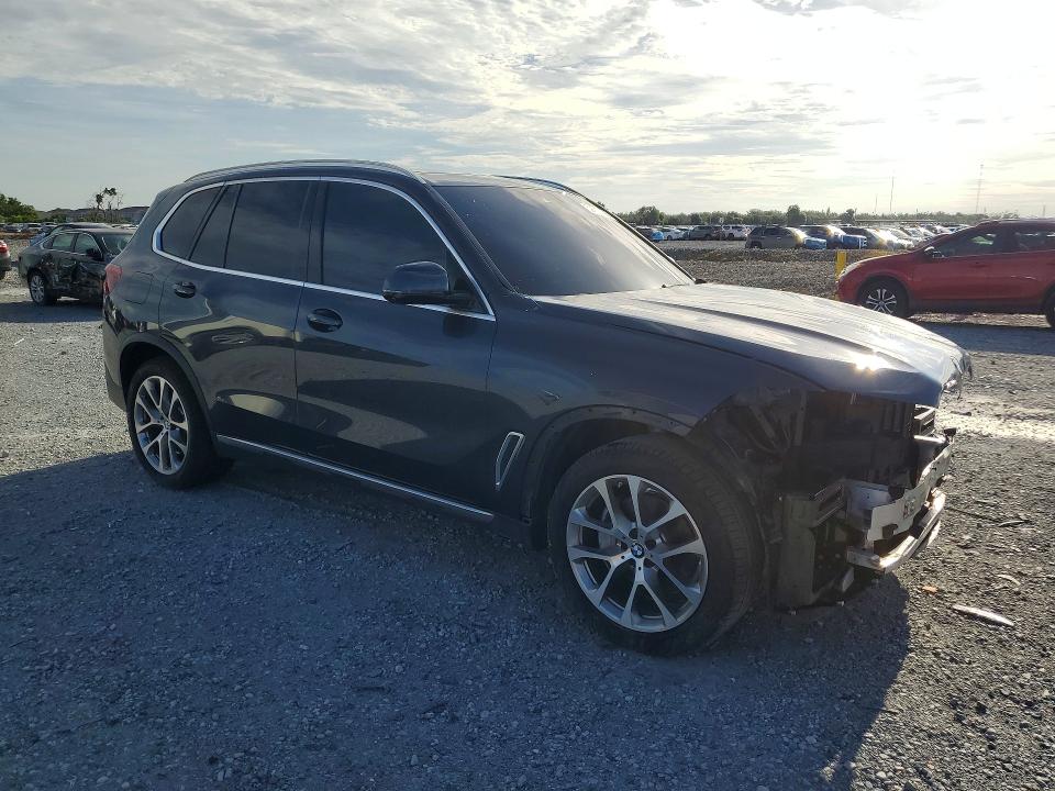 59627596 :رقم المزاد ، 5UXCR4C00L9B60452 vin ، 2020 Bmw X5 مزاد بيع