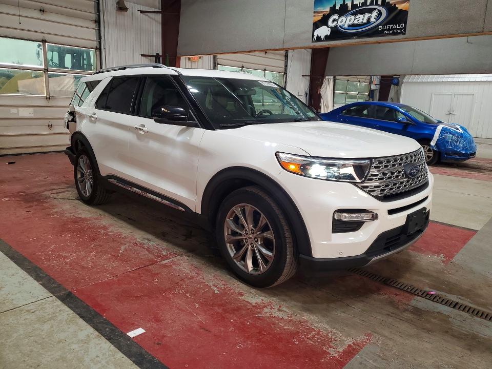 61128866 :رقم المزاد ، 1FMSK8FH7NGA72046 vin ، 2022 Ford Explorer مزاد بيع