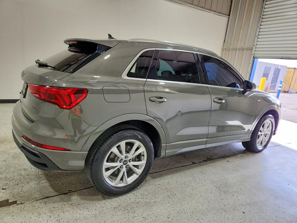 Продаж на аукціоні авто 2025 Audi Q3, vin: WA1DECF32S1049357, номер лоту: 61879076