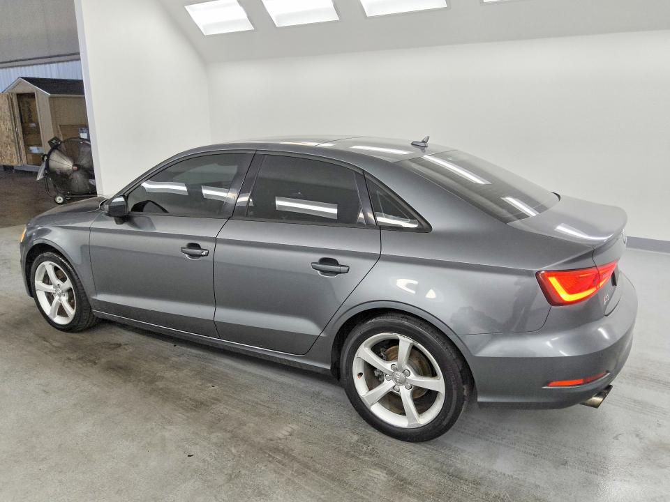 Продажа на аукционе авто 2016 Audi A3, vin: WAUA7GFF2G1117326, номер лота: 60072216