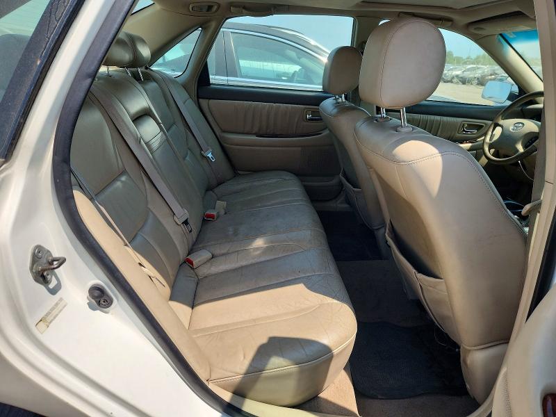 58365576 :رقم المزاد ، 4T1BF28B92U261000 vin ، 2002 Toyota Avalon مزاد بيع