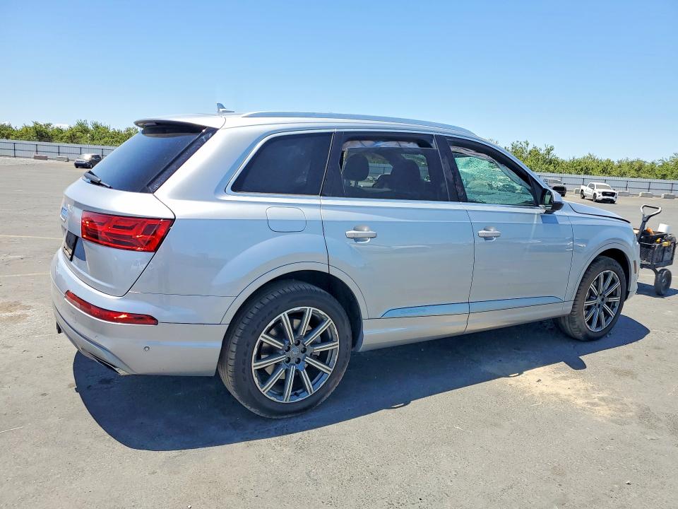 Продажа на аукционе авто 2019 Audi Q7, vin: WA1LAAF71KD012037, номер лота: 60529326