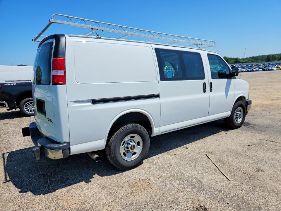 59296206 :رقم المزاد ، 1GTW7AFF8H1915630 vin ، 2017 Gmc Savana مزاد بيع