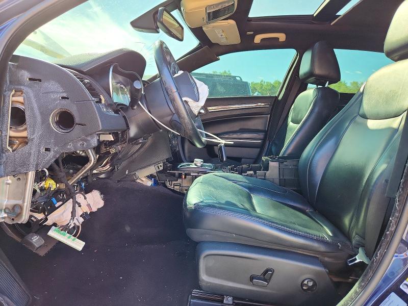 62904836 :رقم المزاد ، 2C3CCARG3HH512454 vin ، 2017 Chrysler 300 مزاد بيع