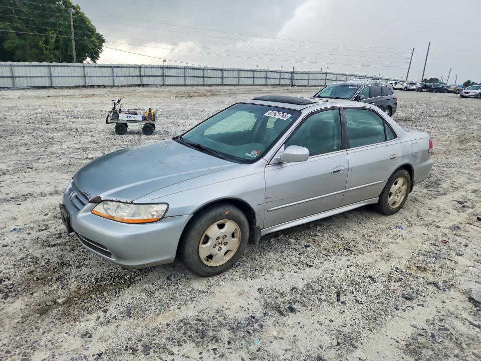 Продаж на аукціоні авто 2002 Honda Accord, vin: 1HGCG16542A049766, номер лоту: 61521766
