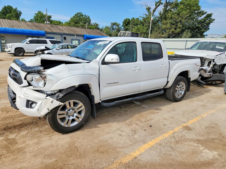 Auction sale of the 2012 Toyota Tacoma, vin: 3TMLU4EN1CM092363, lot number: 61233606