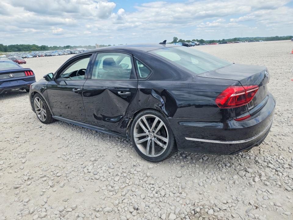 62127826 :رقم المزاد ، 1VWAA7A39JC032087 vin ، 2018 Volkswagen Passat مزاد بيع