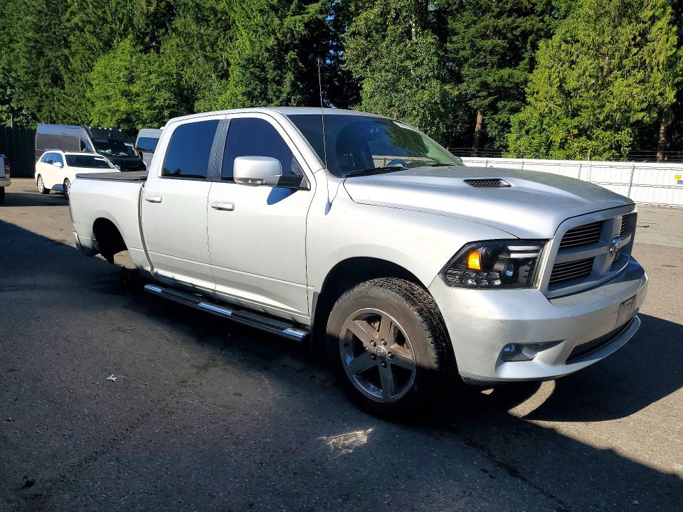 63055706 :رقم المزاد ، 1D7RV1CT1BS681674 vin ، 2011 Dodge Ram 1500 مزاد بيع