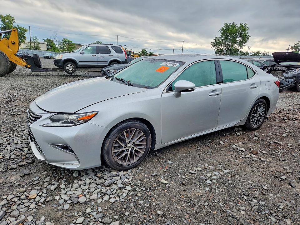 Aukcja sprzedaży 2016 Lexus Es, vin: 58ABK1GG9GU017396, numer aukcji: 62840046
