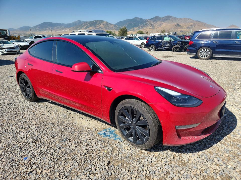 2022 Tesla Model 3 მანქანა იყიდება აუქციონზე, vin: 5YJ3E1EB7NF190354, აუქციონის ნომერი: 62721246