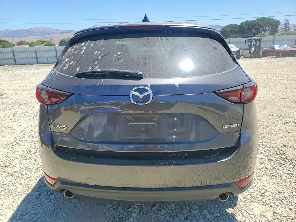 60216176 :رقم المزاد ، JM3KFBCM5L1795151 vin ، 2020 Mazda Cx-5 مزاد بيع