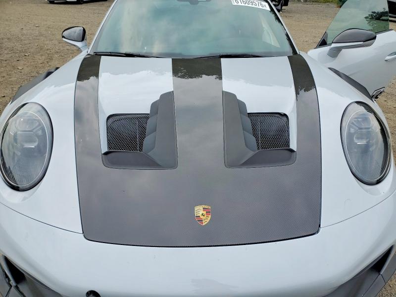 64671446 :رقم المزاد ، WP0AF2A95SS279805 vin ، 2025 Porsche 911 مزاد بيع