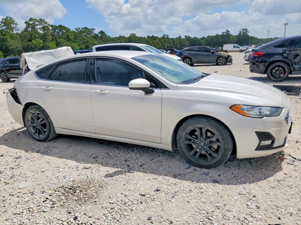 2020 Ford Fusion მანქანა იყიდება აუქციონზე, vin: 3FA6P0HDXLR168350, აუქციონის ნომერი: 62796516