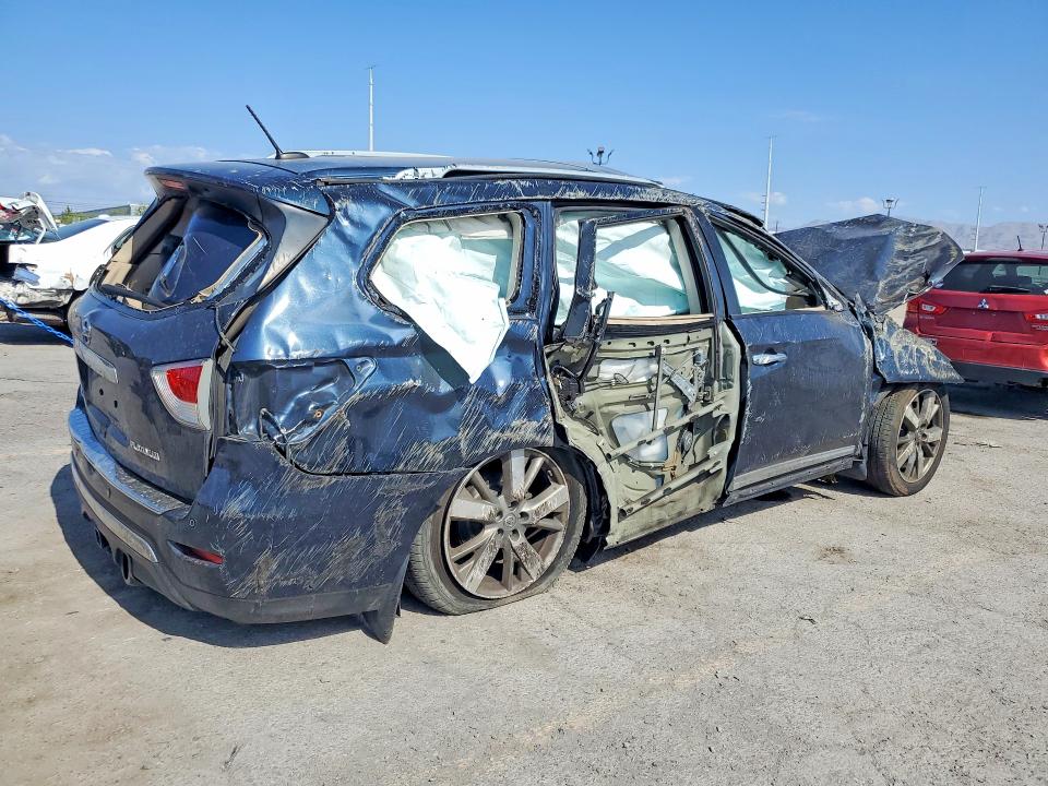 2015 Nissan Pathfinder მანქანა იყიდება აუქციონზე, vin: 5N1AR2MN6FC640020, აუქციონის ნომერი: 61026336