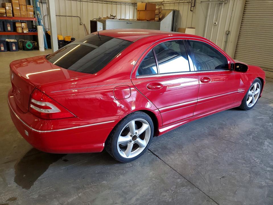 2005 Mercedes-benz C მანქანა იყიდება აუქციონზე, vin: WDBRF40JX5F716543, აუქციონის ნომერი: 61137346