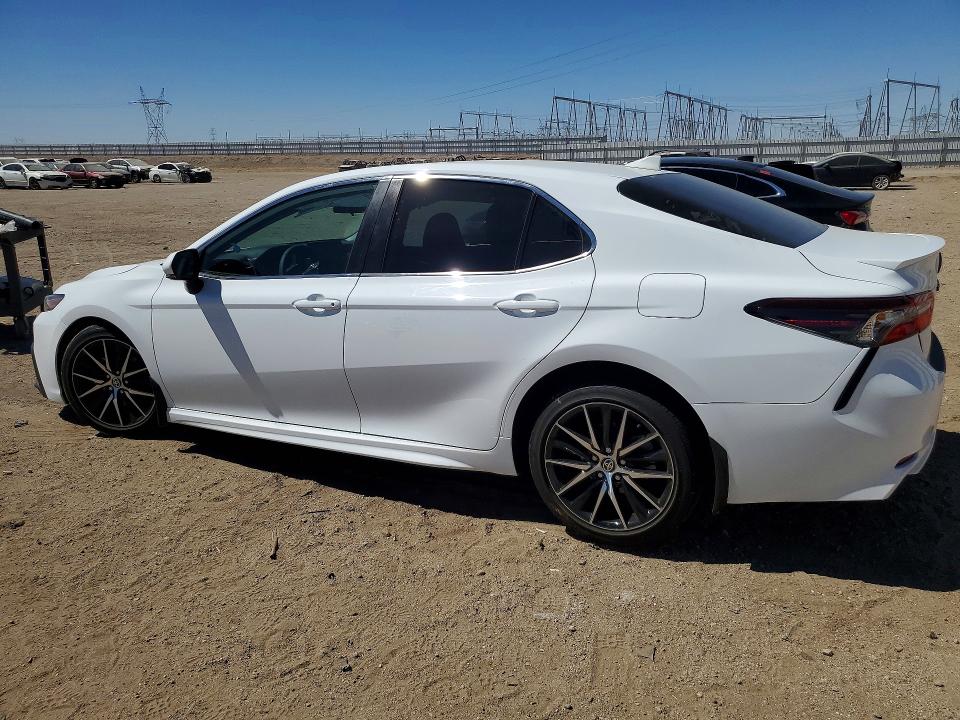62879106 :رقم المزاد ، 4T1G11AK3RU921471 vin ، 2024 Toyota Camry مزاد بيع