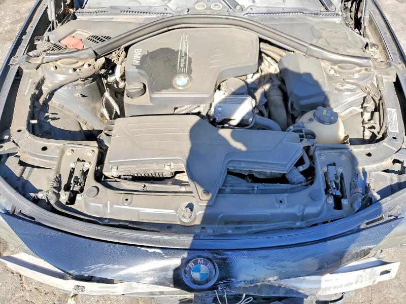 60461676 :رقم المزاد ، WBA3A5C59FF611095 vin ، 2015 Bmw 328 مزاد بيع