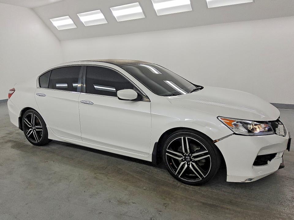 Продаж на аукціоні авто 2017 Honda Accord, vin: 1HGCR2F53HA092388, номер лоту: 59396906