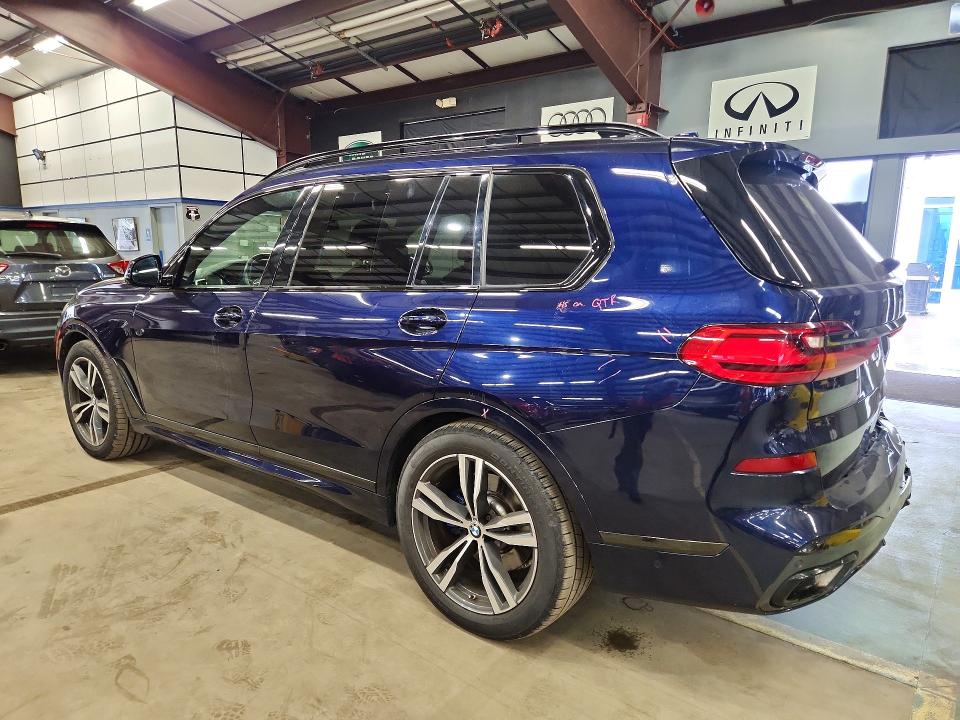 62302656 :رقم المزاد ، 5UXCW2C05M9H18746 vin ، 2021 Bmw X7 مزاد بيع