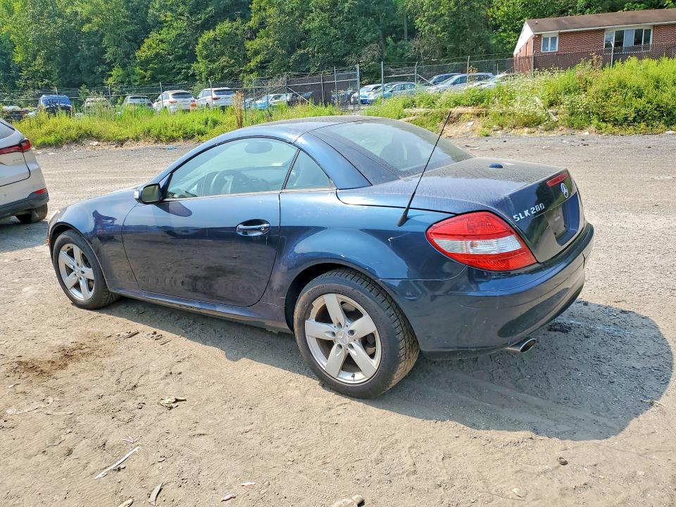 62413666 :رقم المزاد ، WDBWK54F97F160299 vin ، 2007 Mercedes-benz Slk مزاد بيع
