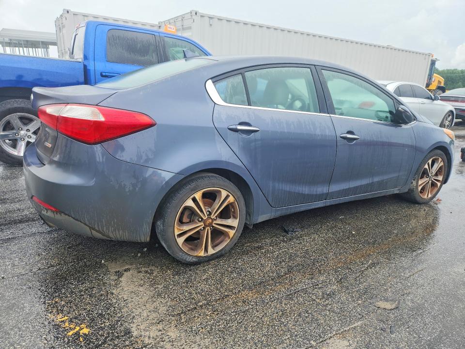 2015 Kia Forte მანქანა იყიდება აუქციონზე, vin: KNAFZ4A8XF5263665, აუქციონის ნომერი: 61364286