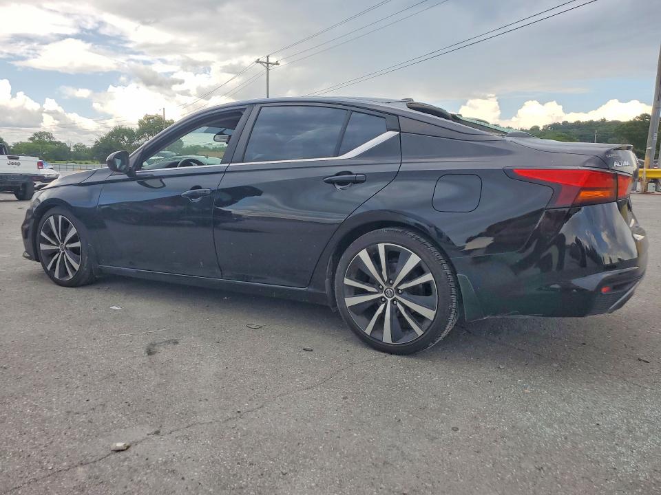61151766 :رقم المزاد ، 1N4BL4CVXKC187480 vin ، 2019 Nissan Altima مزاد بيع