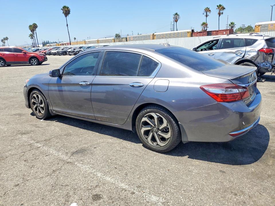 Продажа на аукционе авто 2017 Honda Accord, vin: 1HGCR2F9XHA103177, номер лота: 63161176