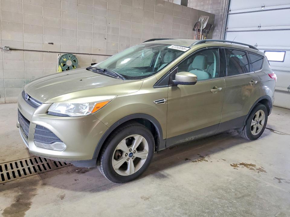 2014 Ford Escape მანქანა იყიდება აუქციონზე, vin: 1FMCU9G99EUA82428, აუქციონის ნომერი: 62350066