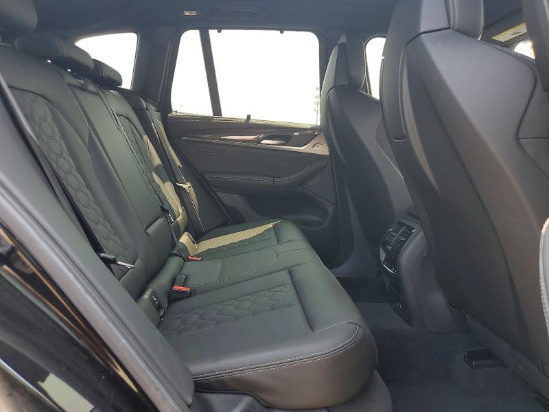61902516 :رقم المزاد ، 5YM13EC00R9U41079 vin ، 2024 Bmw X3 مزاد بيع