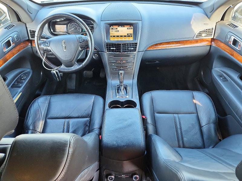 Продажа на аукционе авто 2017 Lincoln Mkt, vin: 2LMHJ5NK7HBL00376, номер лота: 62643706