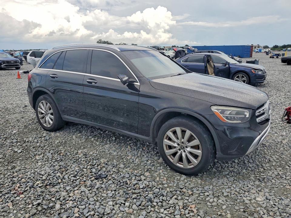 62788756 :رقم المزاد ، W1N0G8DB6LF814430 vin ، 2020 Mercedes-benz Glc مزاد بيع