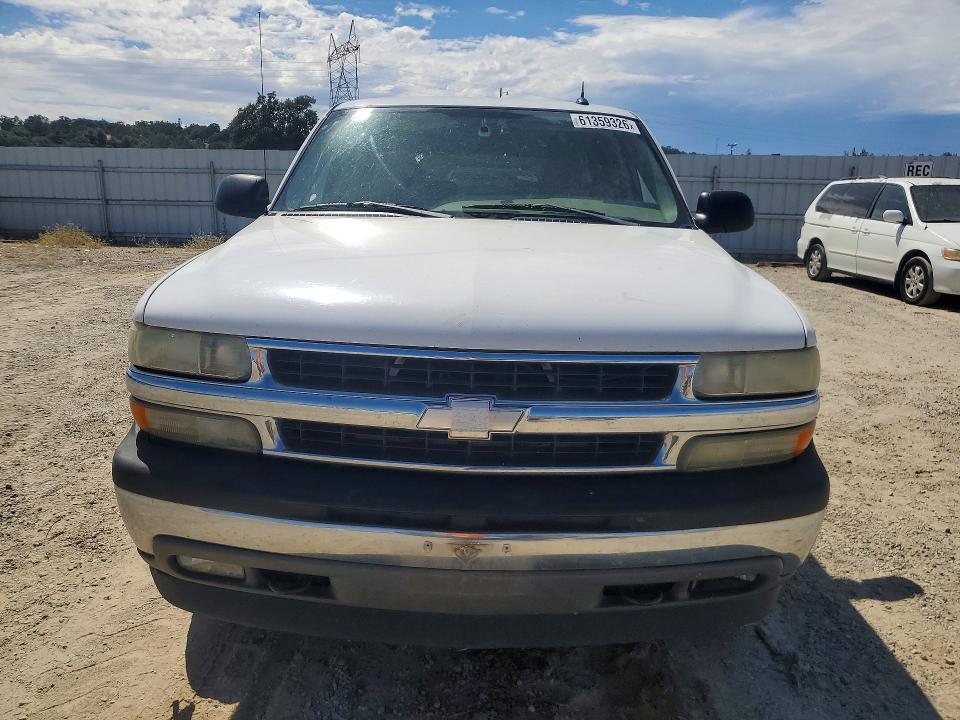 2005 Chevrolet Tahoe მანქანა იყიდება აუქციონზე, vin: 1GNEK13VX5R162239, აუქციონის ნომერი: 61359326