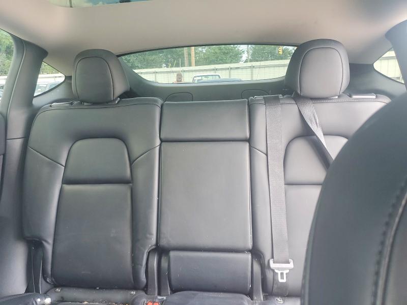 59854466 :رقم المزاد ، 7SAYGDEF2NF399024 vin ، 2022 Tesla Model Y مزاد بيع