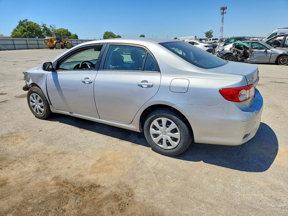 62616736 :رقم المزاد ، 2T1BU4EE8BC721300 vin ، 2011 Toyota Corolla مزاد بيع