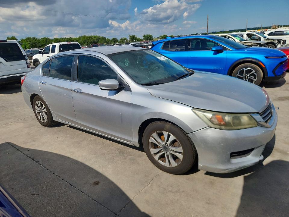 2013 Honda Accord მანქანა იყიდება აუქციონზე, vin: 1HGCR2F36DA200883, აუქციონის ნომერი: 61162846