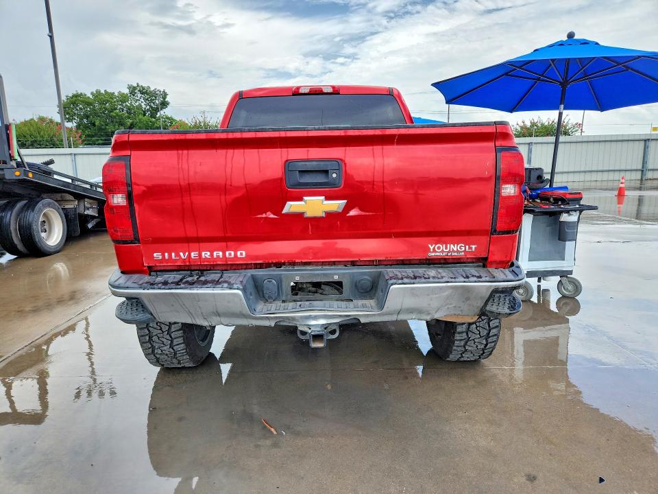 61042576 :رقم المزاد ، 3GCPCREC3JG422564 vin ، 2018 Chevrolet Silverado مزاد بيع