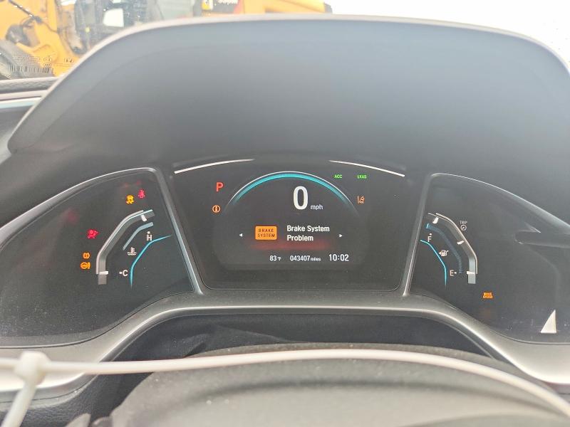 60192646 :رقم المزاد ، 19XFC1F93GE005871 vin ، 2016 Honda Civic مزاد بيع
