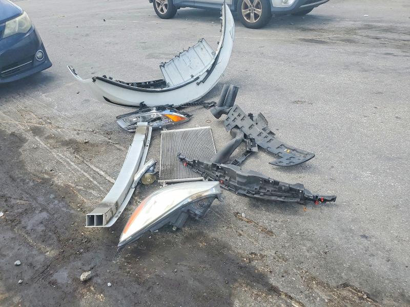 59062766 :رقم المزاد ، 2G4GS5ER7D9214147 vin ، 2013 Buick Regal مزاد بيع