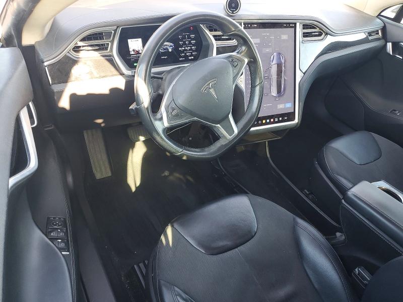 60838156 :رقم المزاد ، 5YJSA1S17EFP32698 vin ، 2014 Tesla Model S مزاد بيع