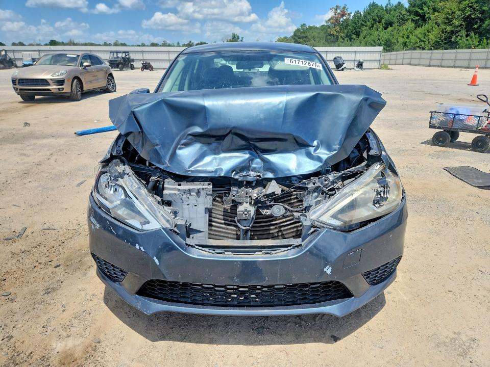 Продаж на аукціоні авто 2017 Nissan Sentra, vin: 3N1AB7AP7HY215947, номер лоту: 61712876
