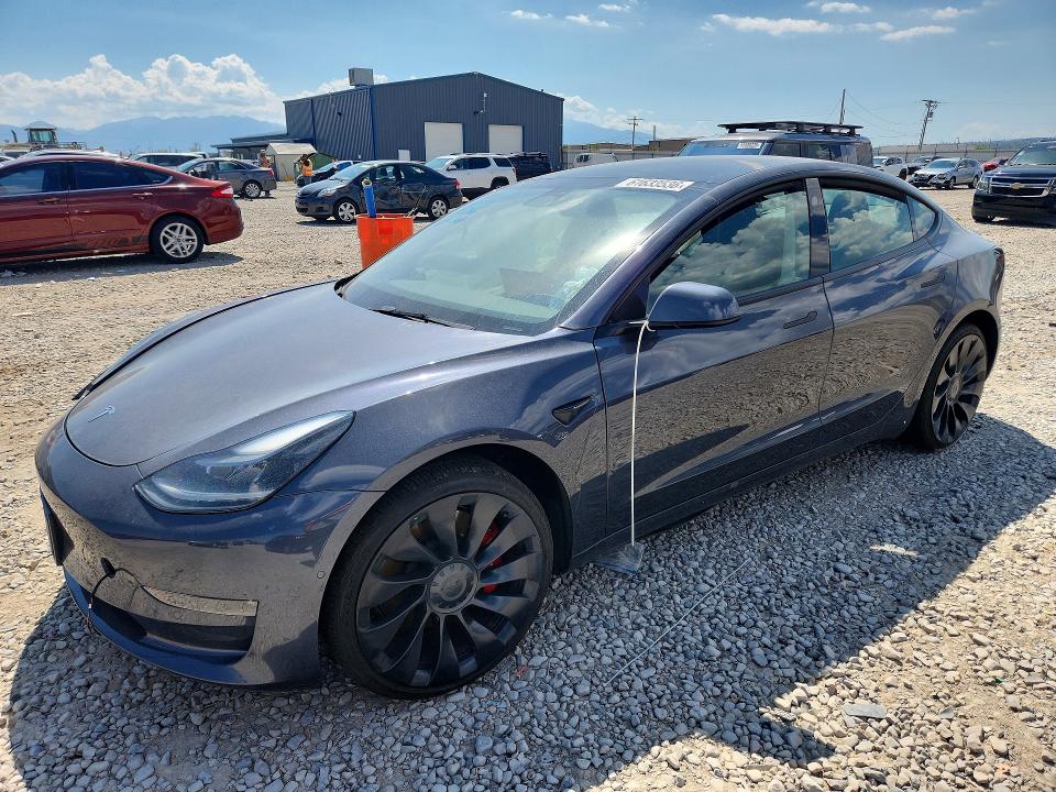 Продажа на аукционе авто 2022 Tesla Model 3, vin: 5YJ3E1ECXNF231939, номер лота: 61633536