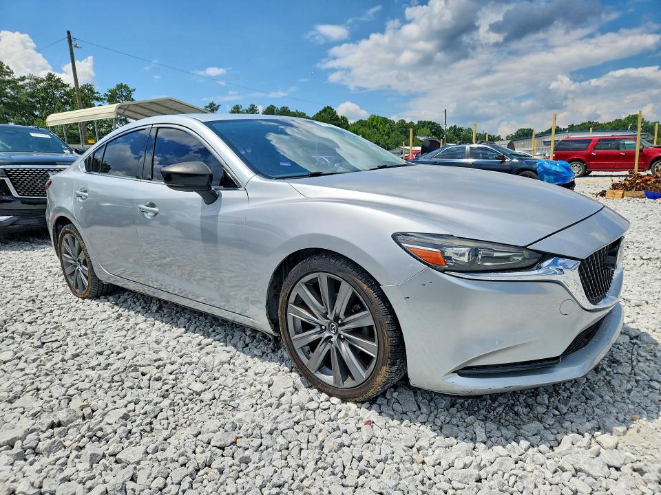 61229416 :رقم المزاد ، JM1GL1VM1J1335674 vin ، 2018 Mazda 6 مزاد بيع