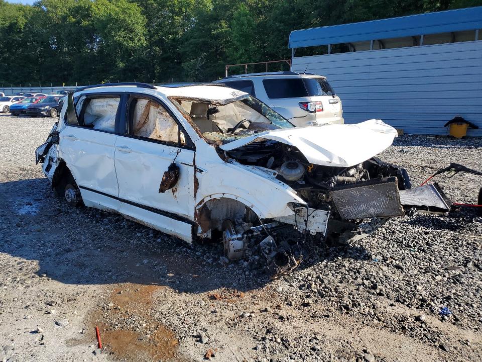 Продаж на аукціоні авто 2021 Volkswagen Tiguan, vin: 3VV3B7AX0MM159729, номер лоту: 63140366