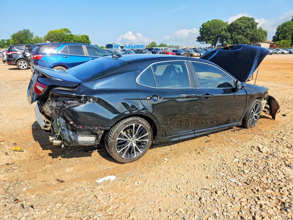 2019 Toyota Camry მანქანა იყიდება აუქციონზე, vin: 4T1B11HK0KU818207, აუქციონის ნომერი: 60401006