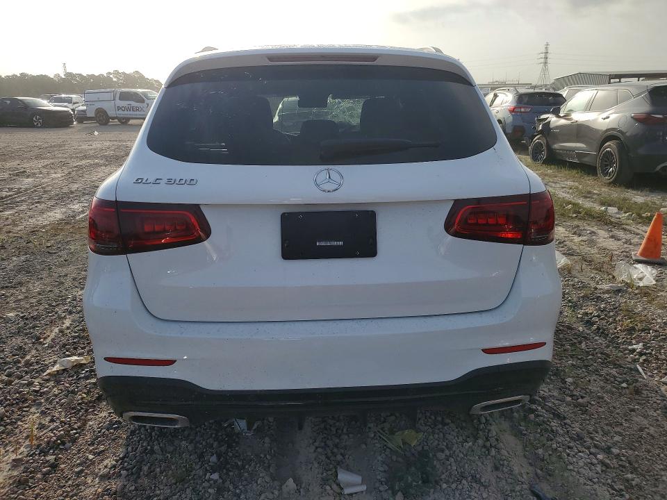 60967016 :رقم المزاد ، W1N0G8DB6NV394435 vin ، 2022 Mercedes-benz Glc مزاد بيع