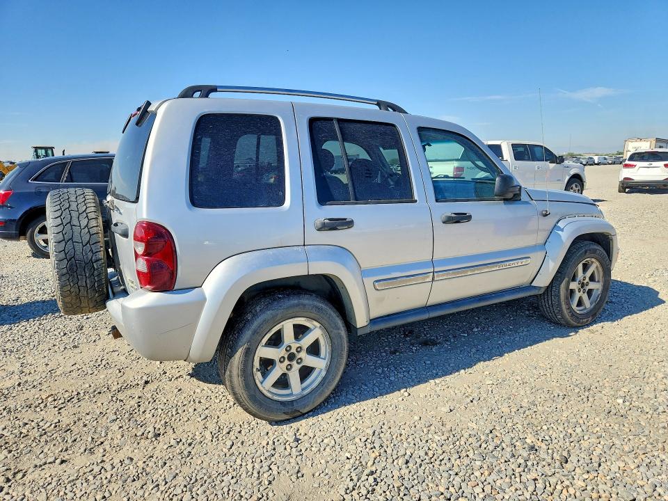 2005 Jeep Liberty მანქანა იყიდება აუქციონზე, vin: 1J4GL58KX5W695465, აუქციონის ნომერი: 62908166